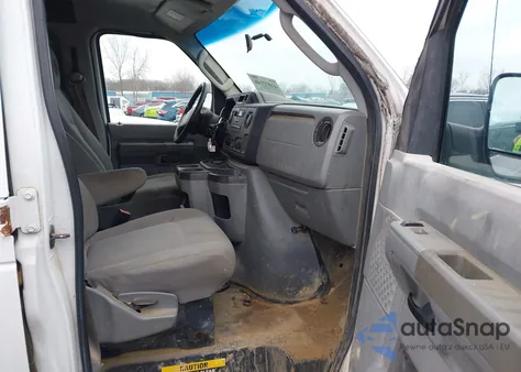 2009 Ford E-250 Commercial/Recreational из США, поврежденный, VIN 1FTNE24W89DA28586